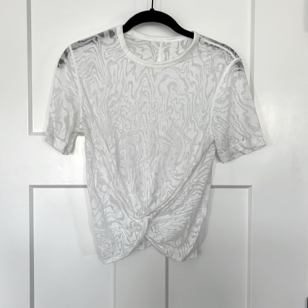 Lululemon White Crop Tee Shirt Size 2/4